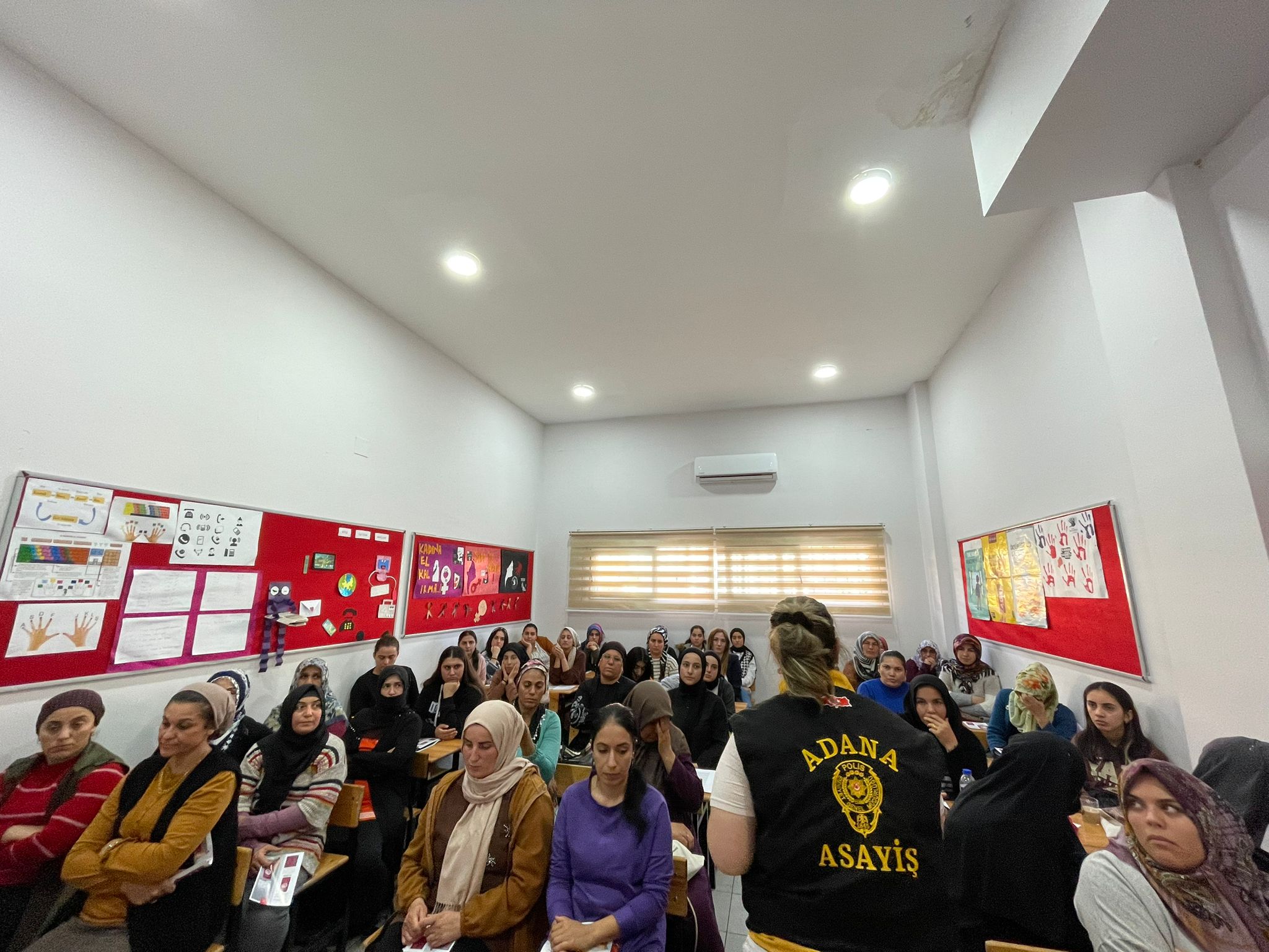 Kadına Yönelik Şiddete Karşı Mücadele Semineri ve KADES tanıtımı